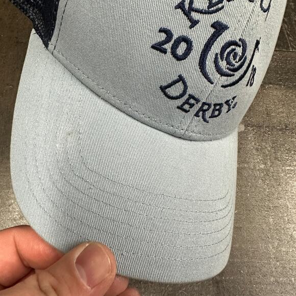 Vineyard Vines 2018 144th Kentucky Derby Trucker Mesh Snap Back Hat Cap NWT - Picture 8 of 9